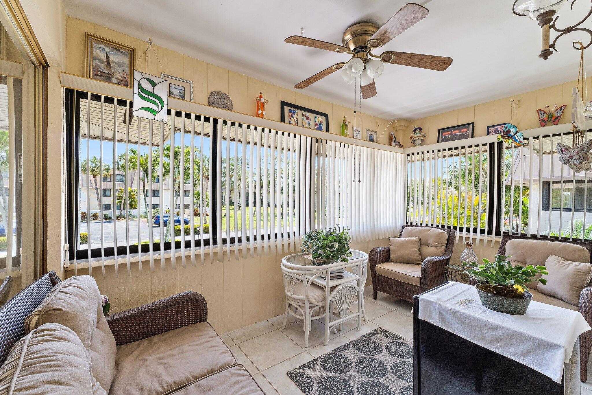 CONQUISTADOR CONDO - Residential