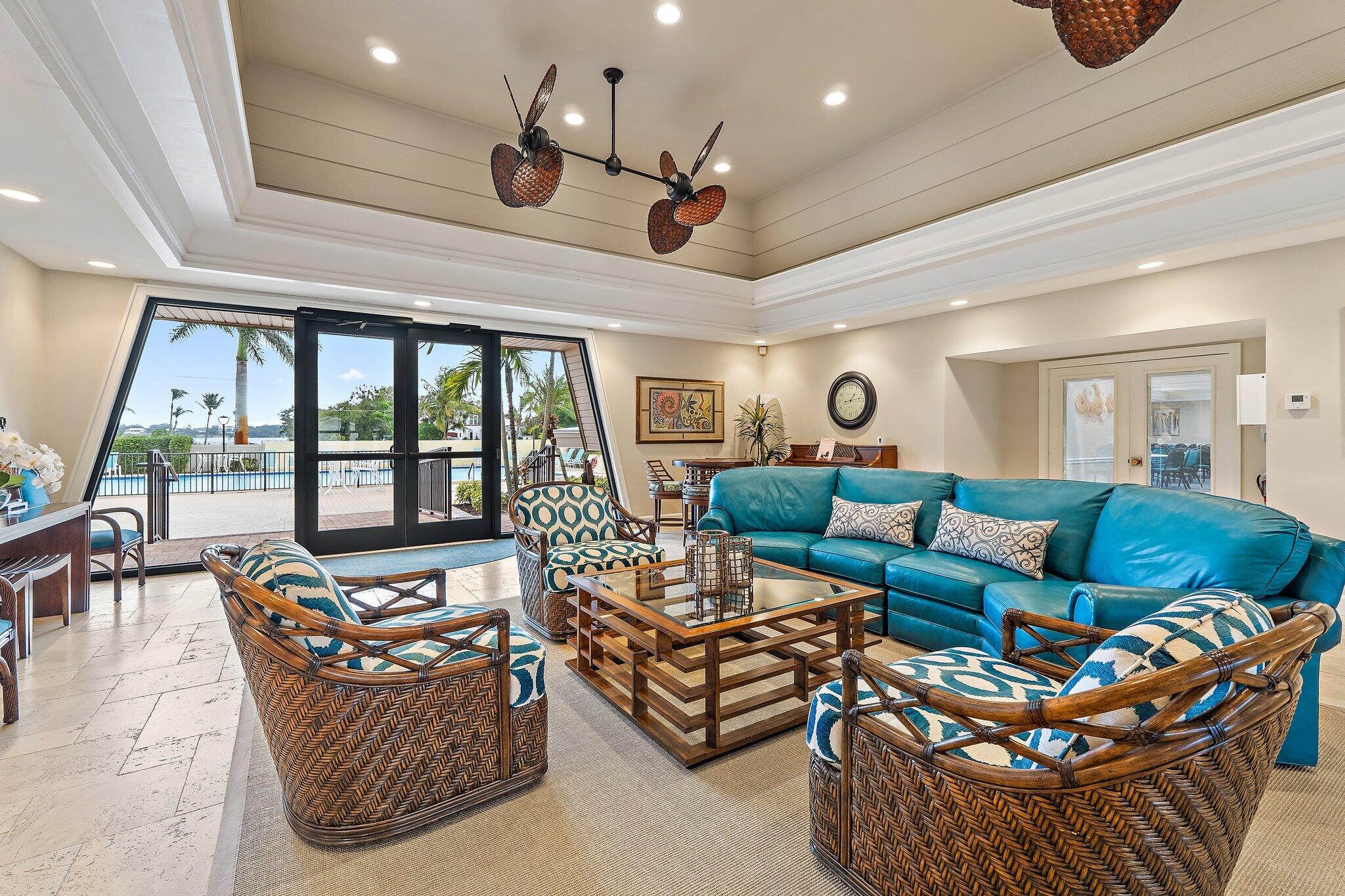 CONQUISTADOR CONDO - Residential