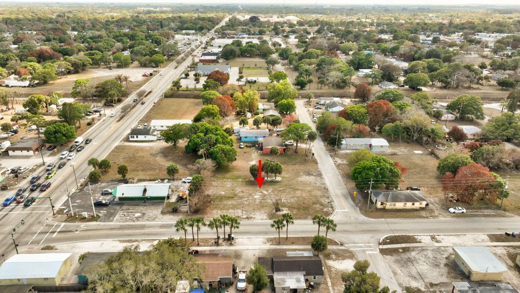 Photo of 432 N 26th Street, Fort Pierce, FL 34947 (MLS # R11167371)
