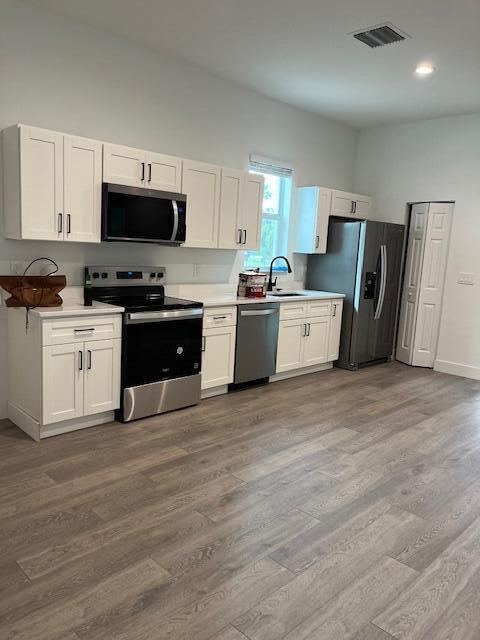GOLDEN GATE - Residential Lease