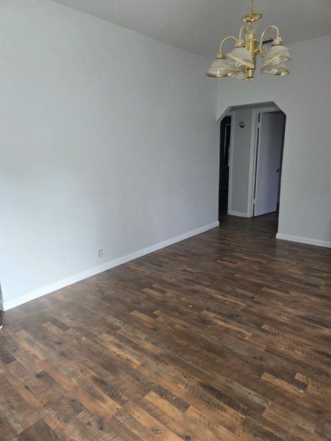 31 Edmund Road 1 West Park FL 33023