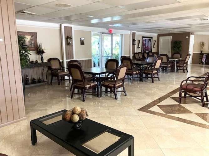 Golden Lakes Village Cond - Residential Lease