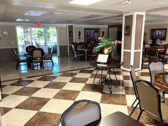 Golden Lakes Village Cond - Residential Lease