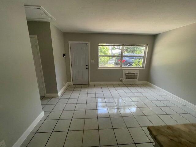 North Palm Beach PL3 - Residential Lease