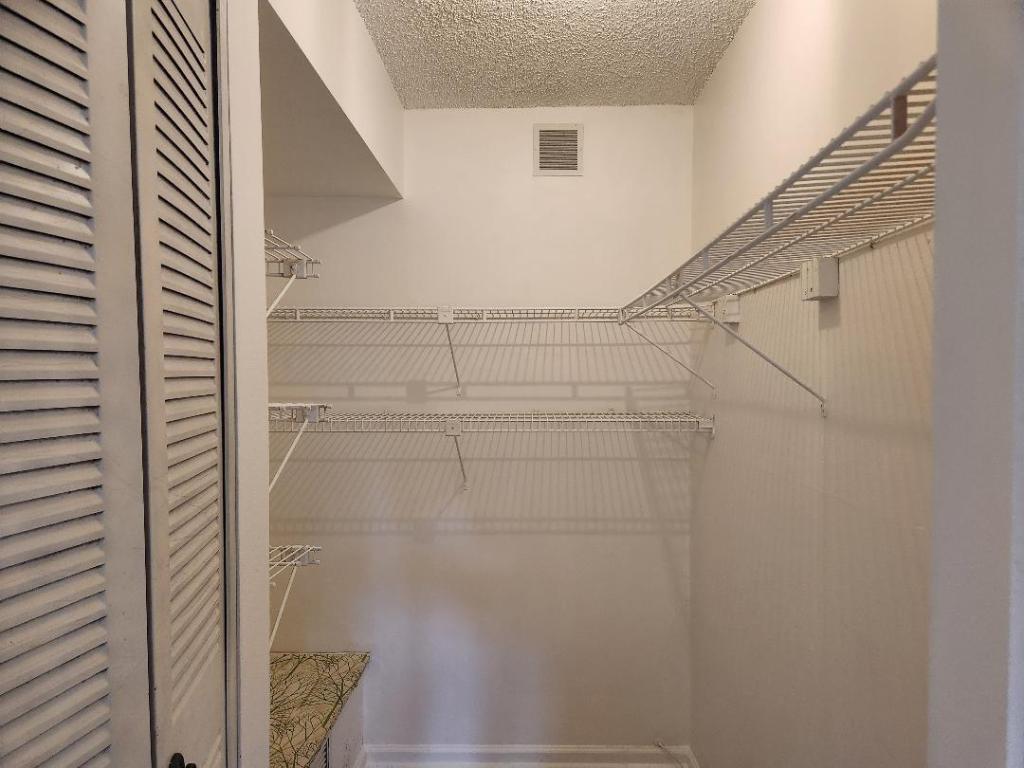 SEAGATE OF GULFSTREAM CONDO - Residential