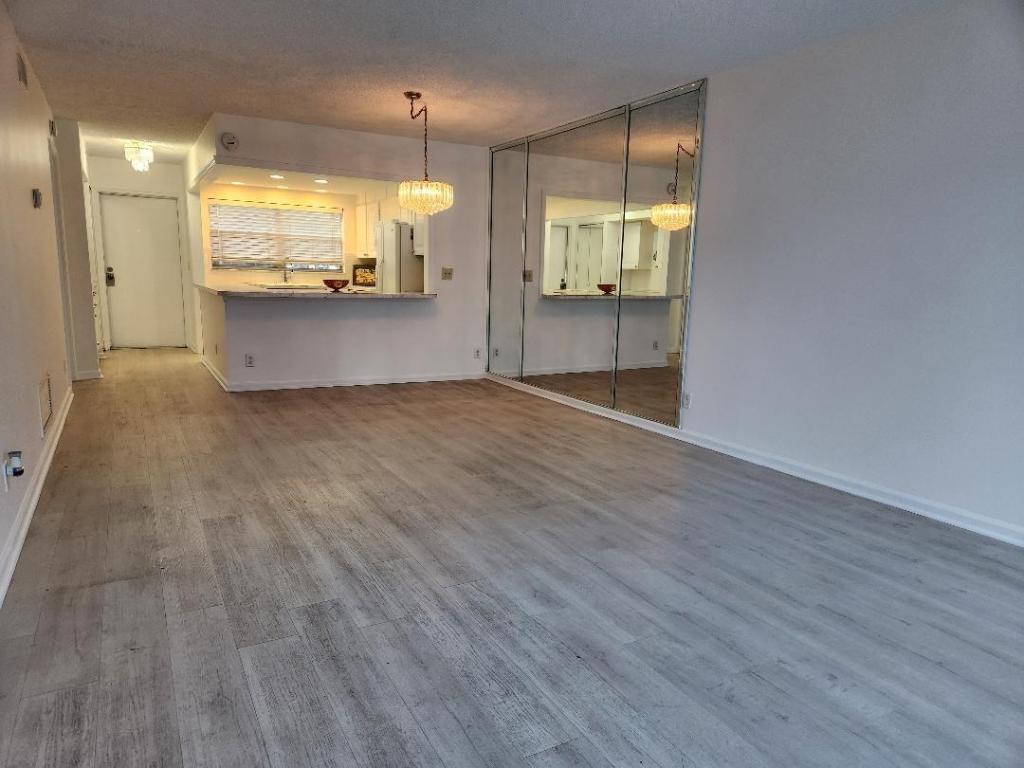 SEAGATE OF GULFSTREAM CONDO - Residential