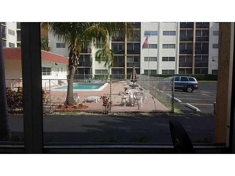 PARKSIDE TOWERS - Residential