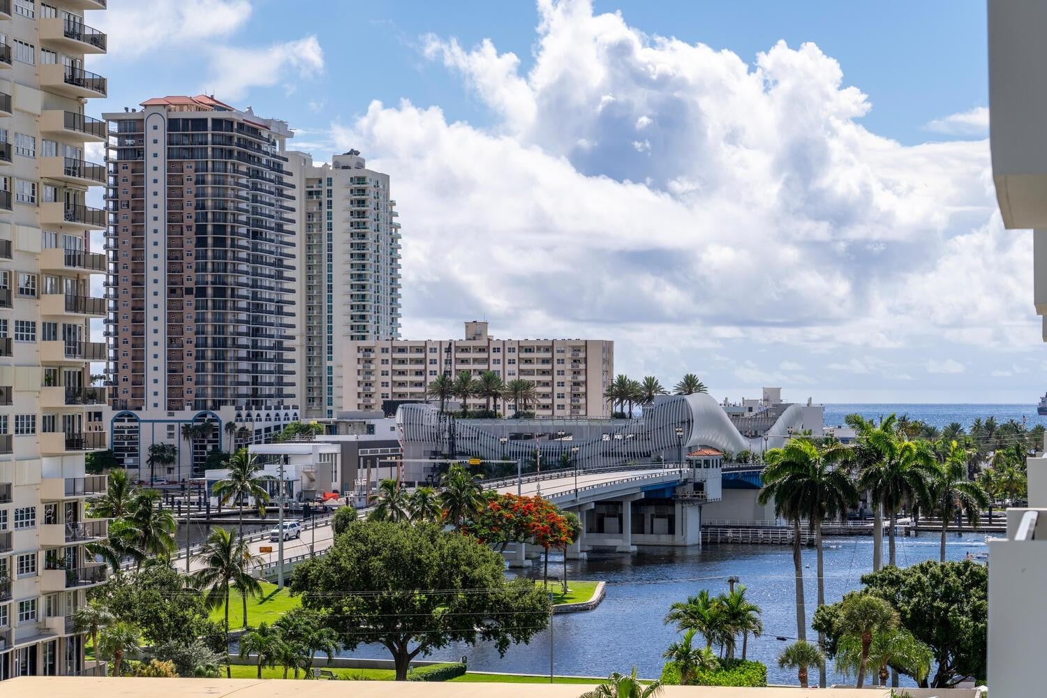 340 Sunset Drive 806, Fort Lauderdale FL 33301