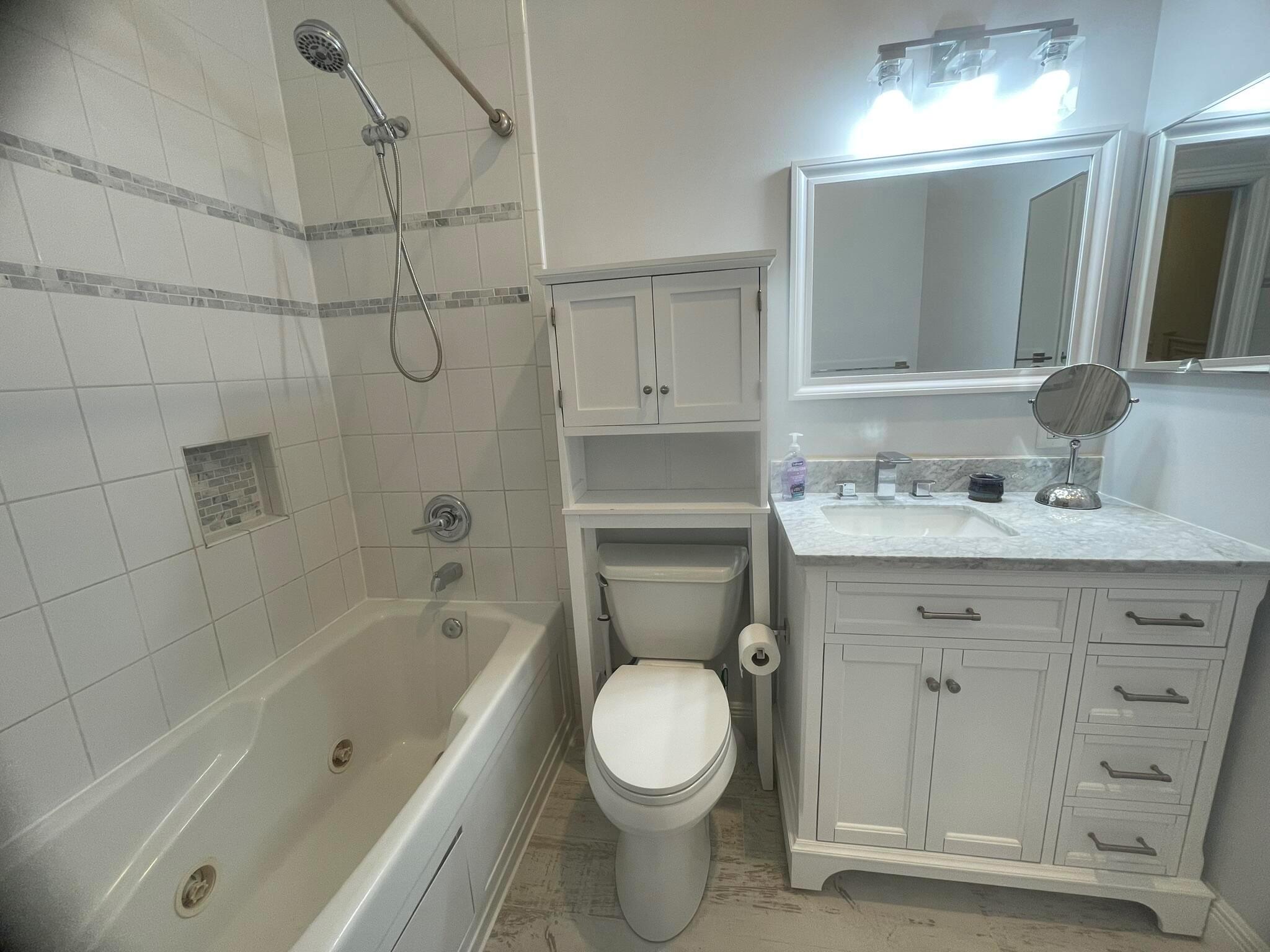 HORSESHOE ACRES WEST - Residential Lease