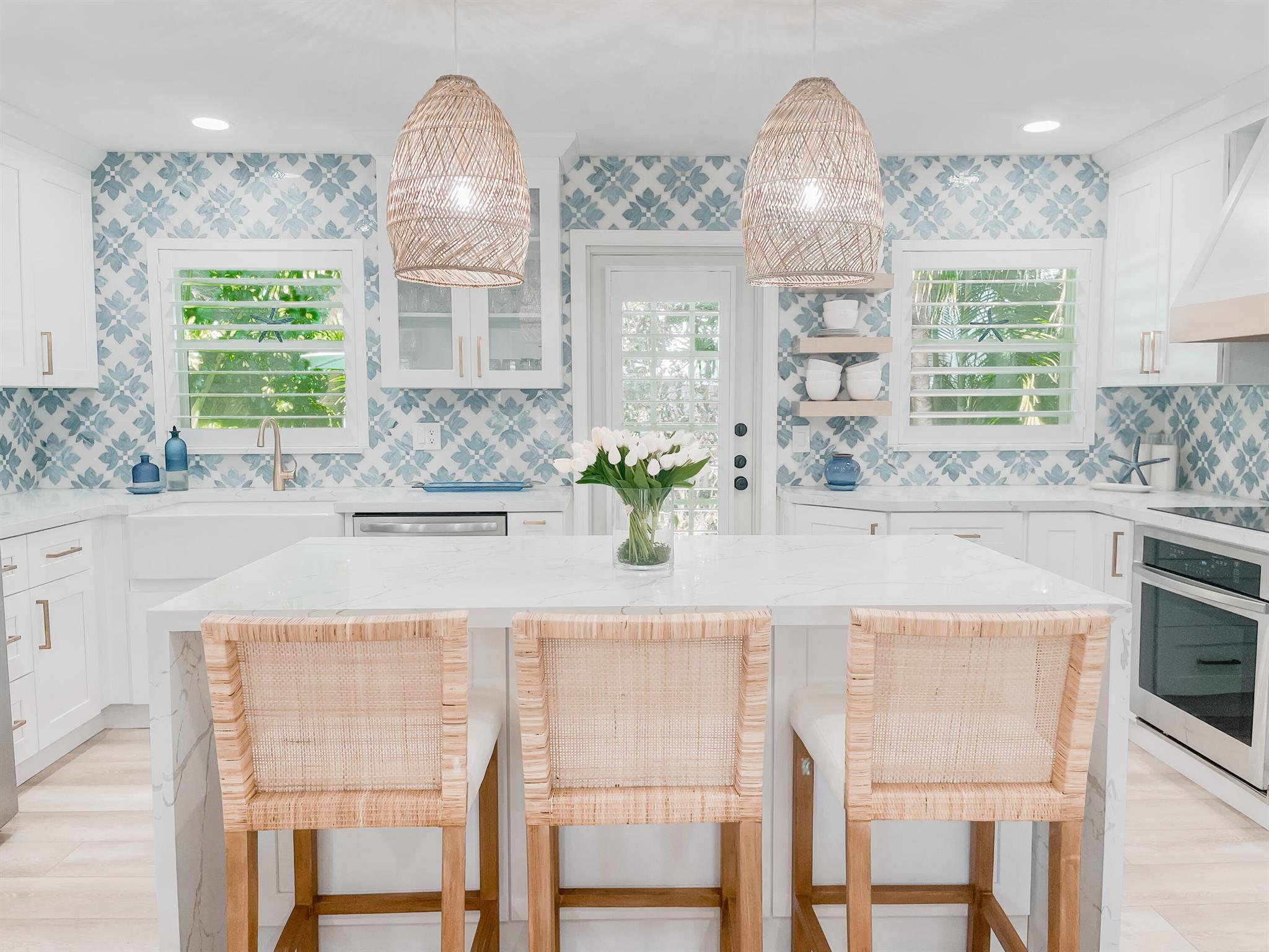 TROPICAL PARK - Residential Lease