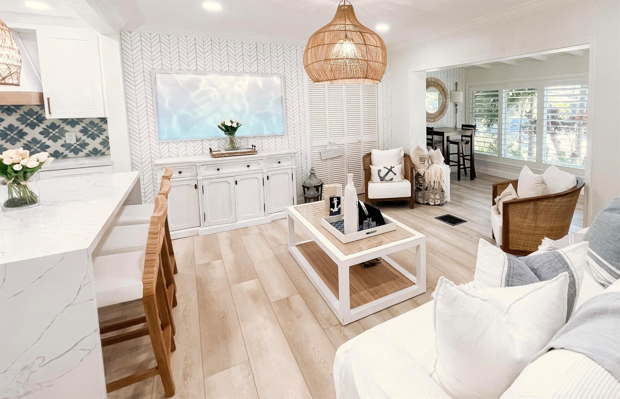 TROPICAL PARK - Residential Lease