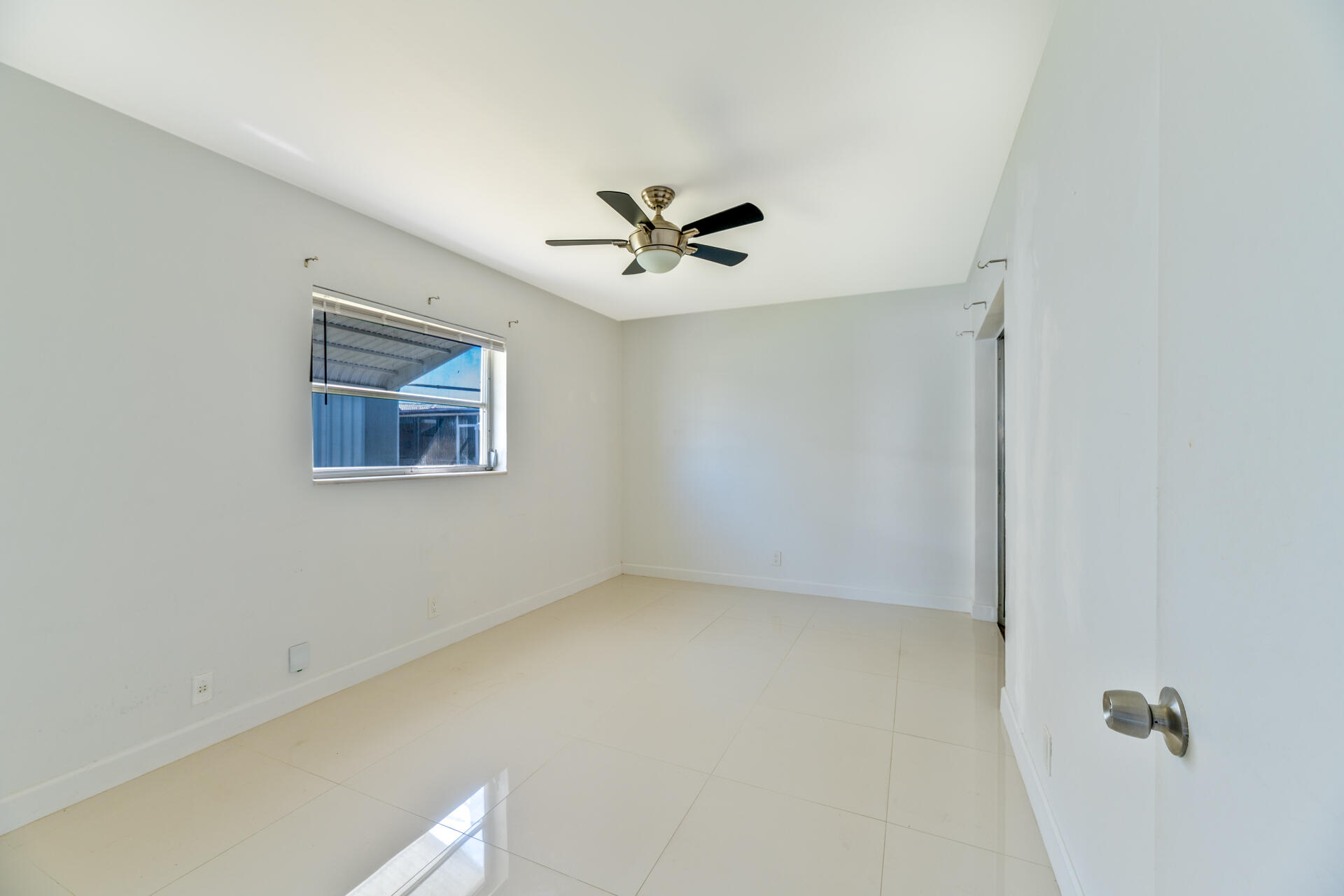 MAINLANDS OF TAMARAC LAKES - Residential