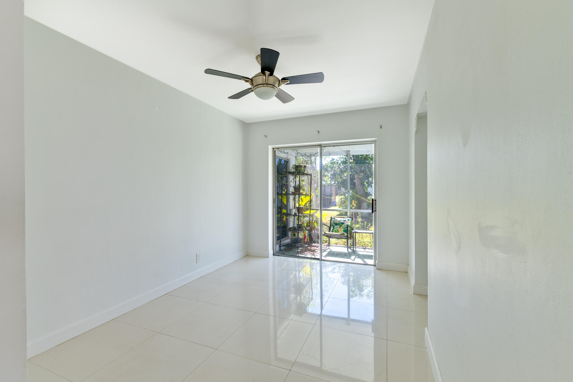 MAINLANDS OF TAMARAC LAKES - Residential