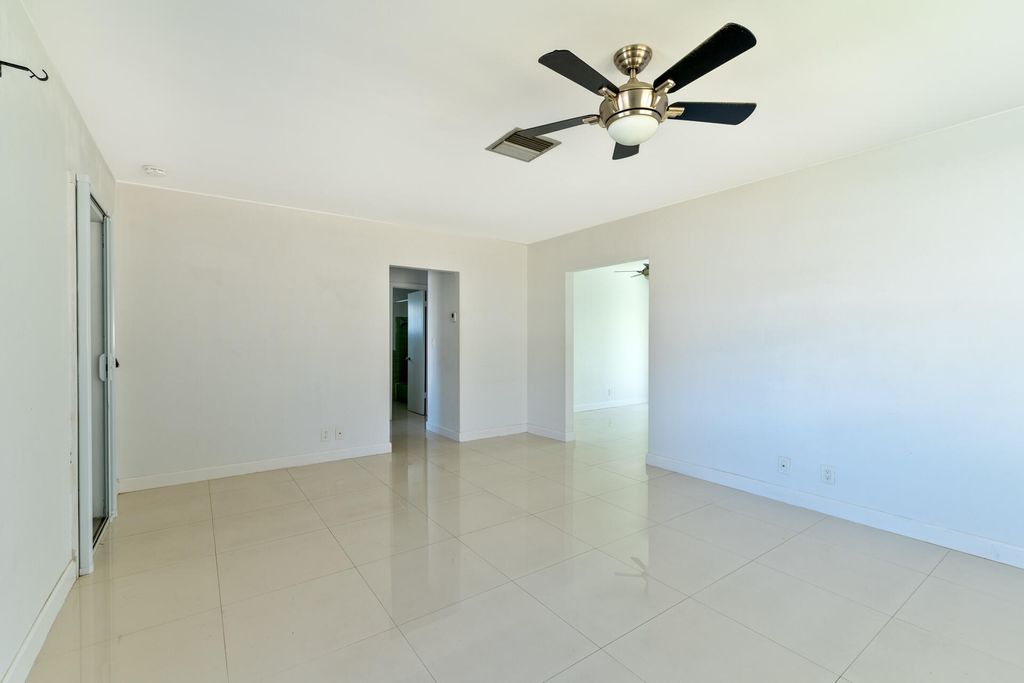 Photo of 4810 NW 49th Drive, Tamarac, FL 33319 (MLS # B26010773)
