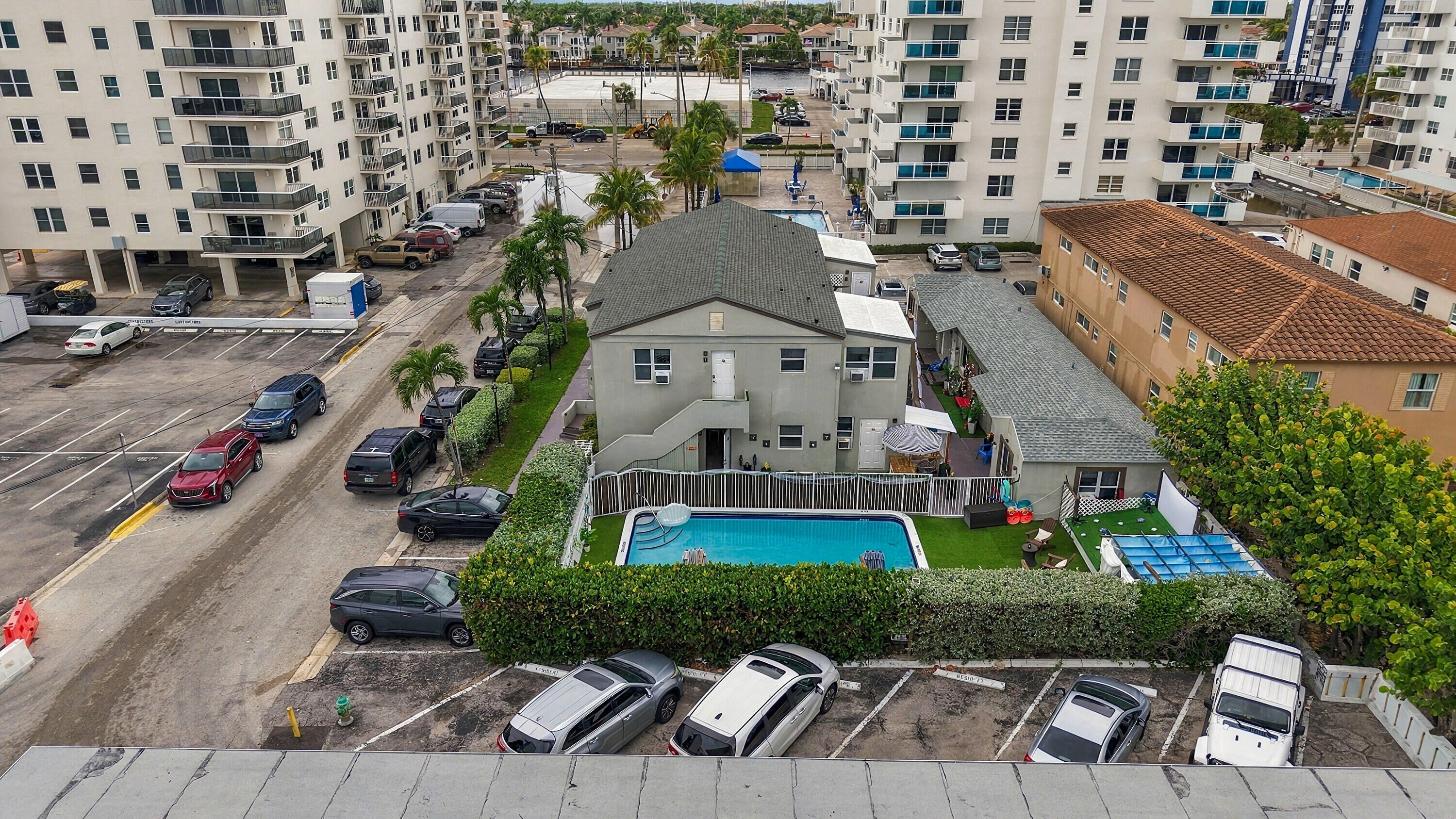 1700 S SURF Road 1-12