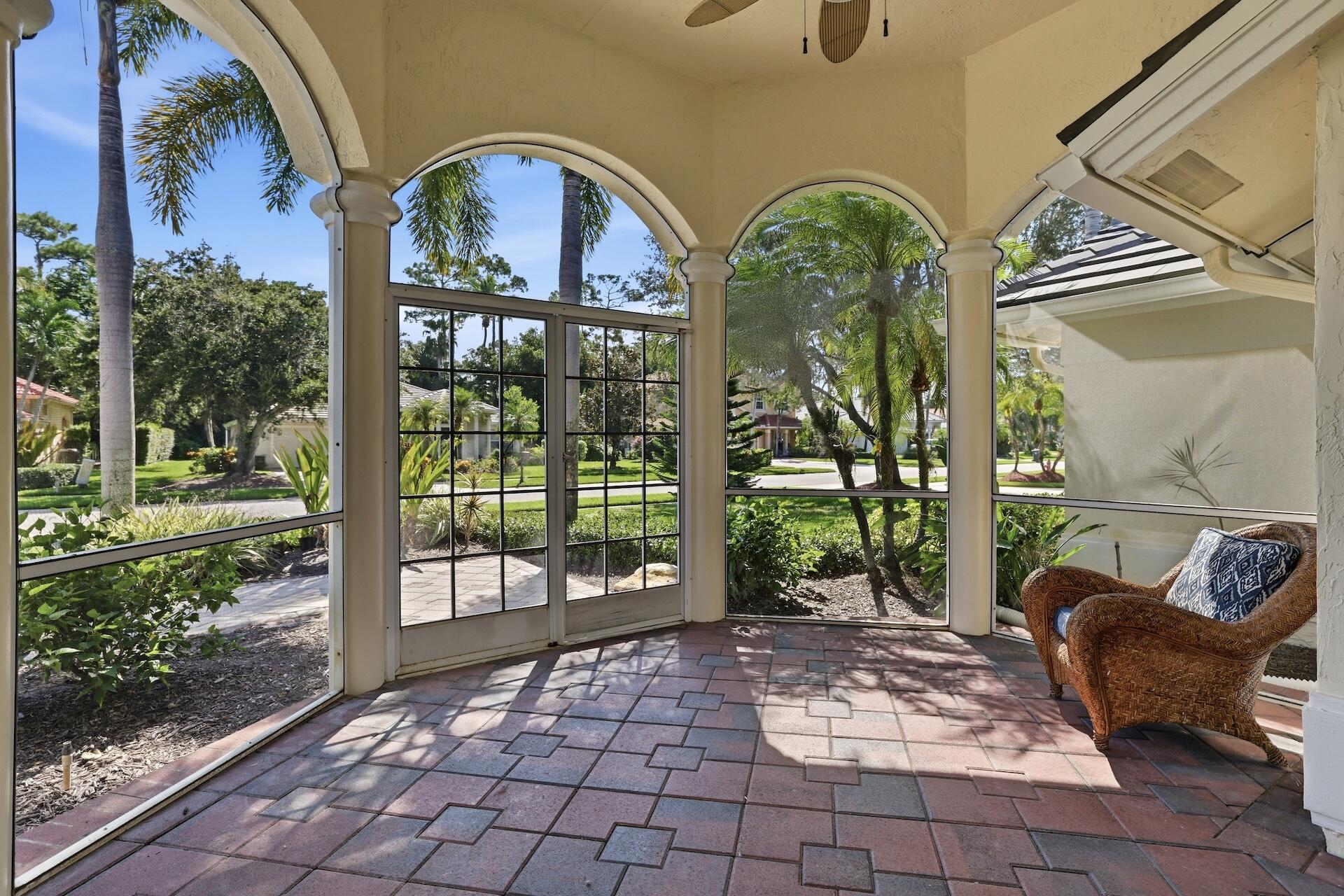 533 Cypress Green Circle
