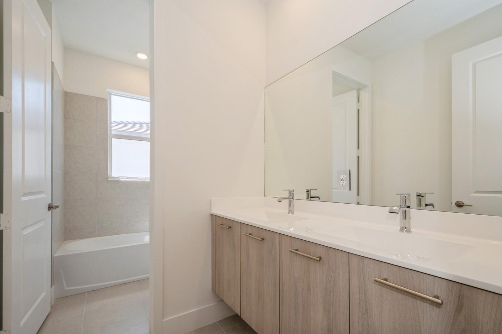 Crescent Ridge - Residential