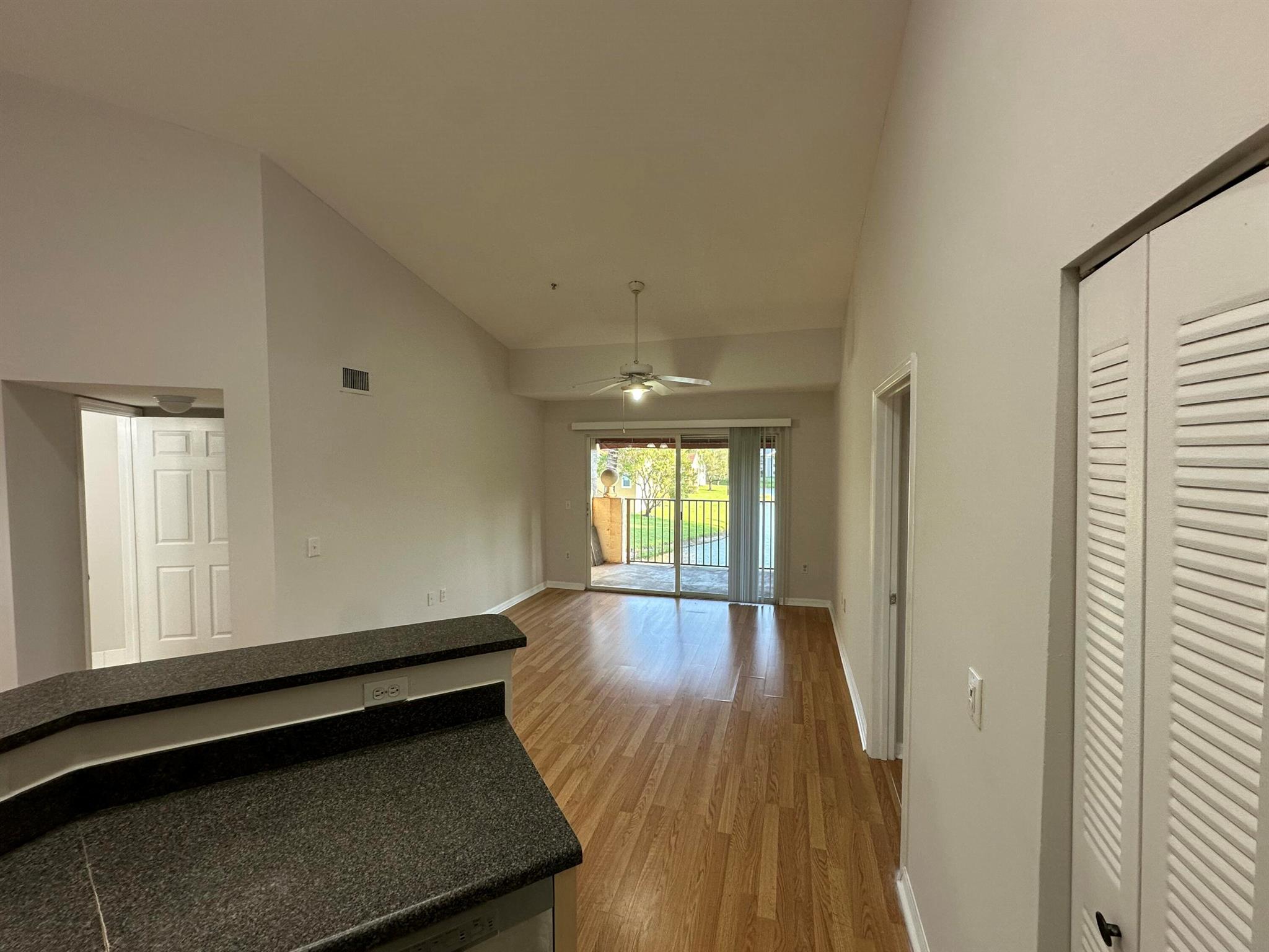 EMERALD ISLE AT LAGUNA LA - Residential