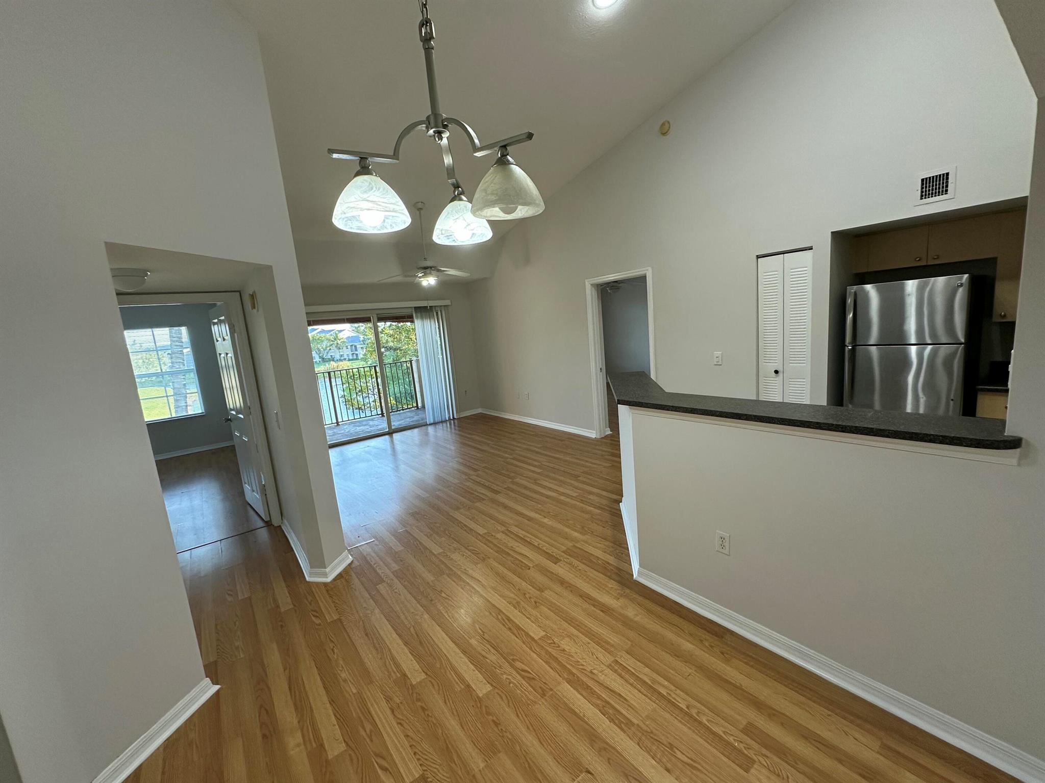 EMERALD ISLE AT LAGUNA LA - Residential