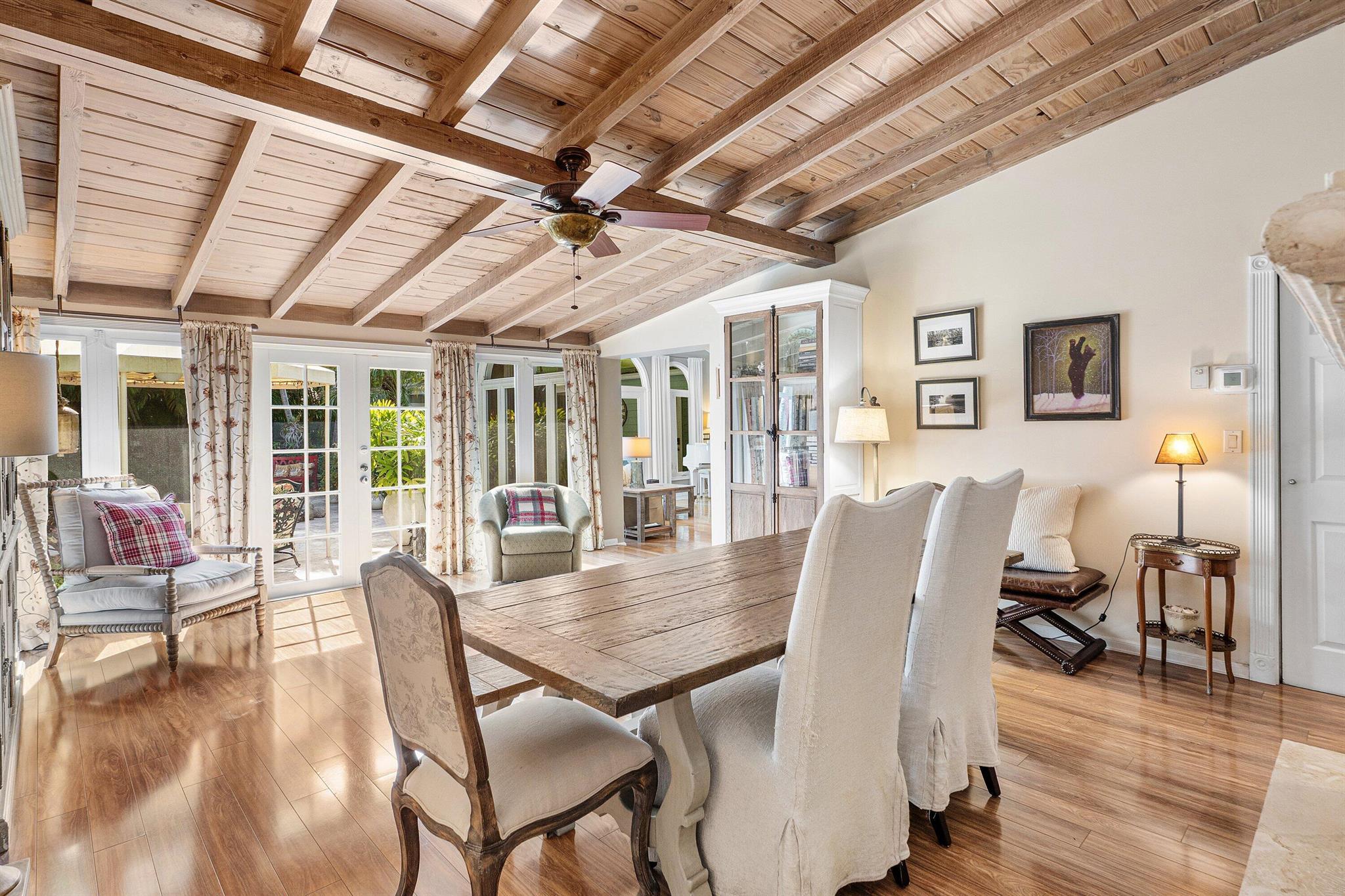 Palm Trail - Residential