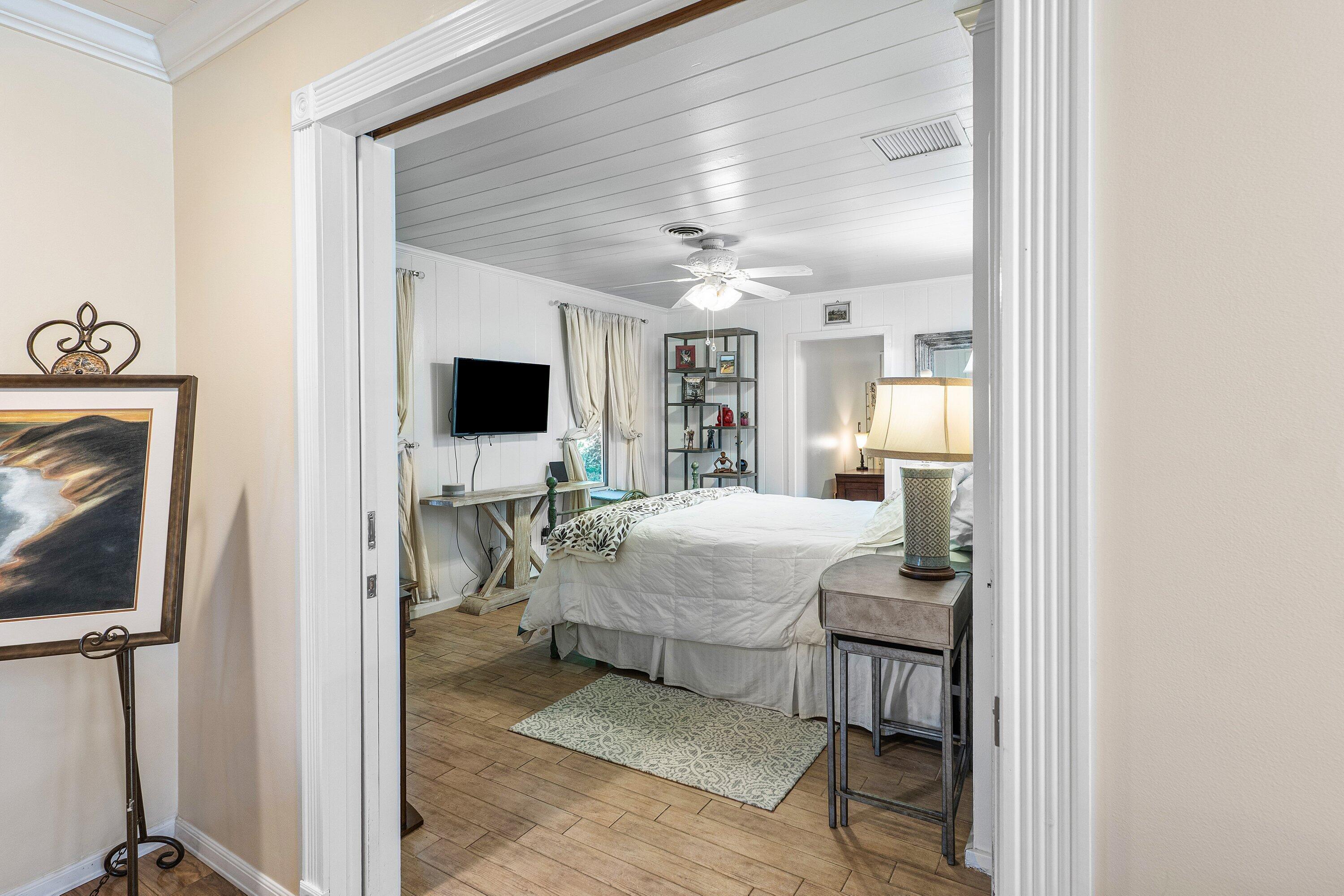 Palm Trail - Residential