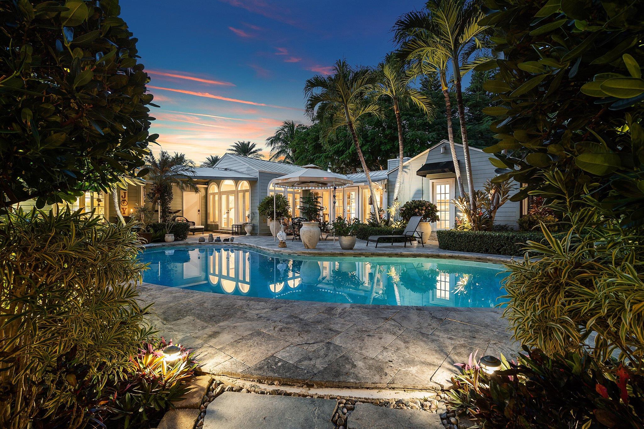 Palm Trail - Residential