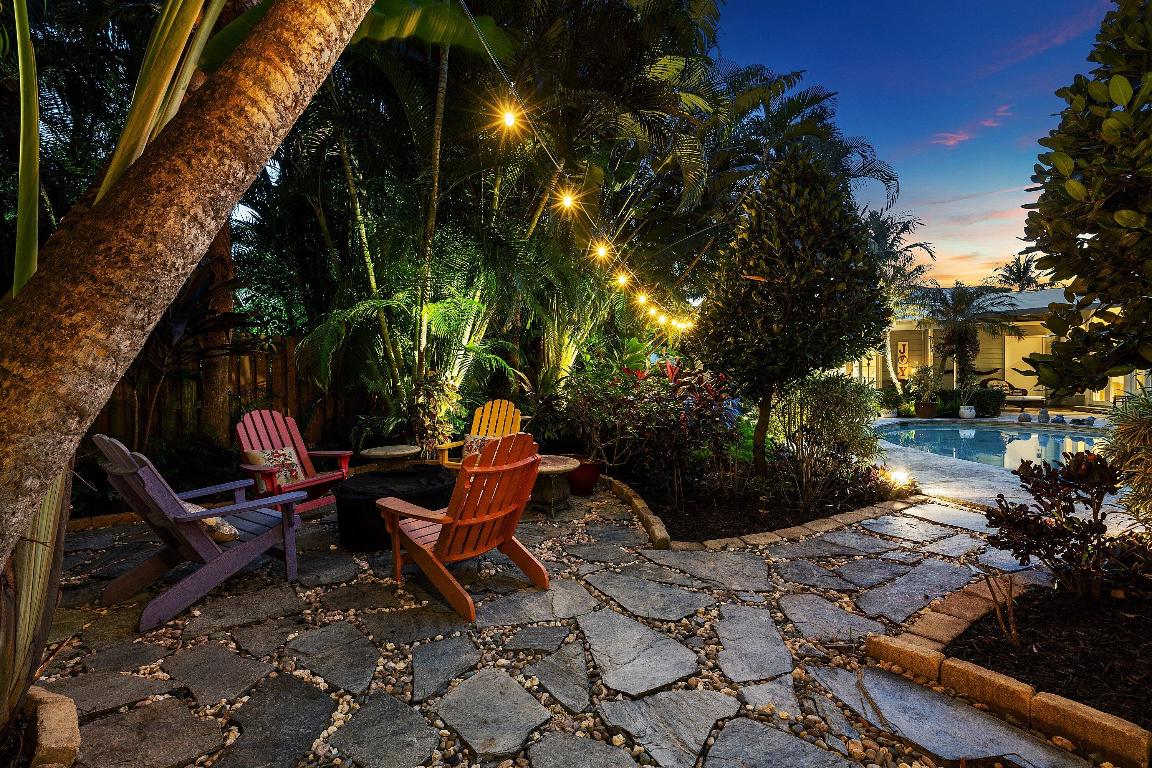 Palm Trail - Residential