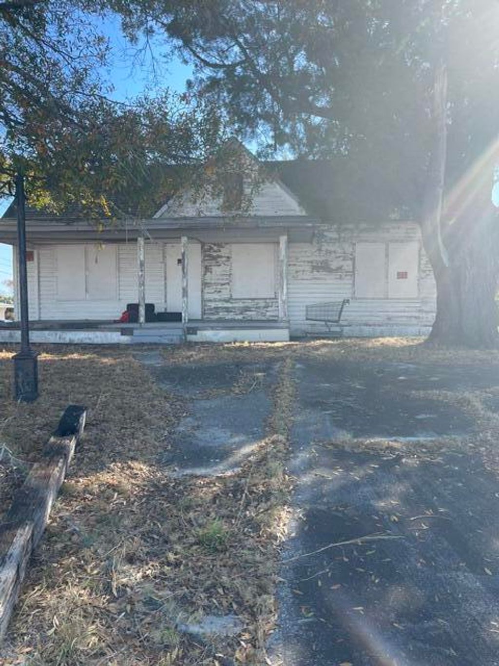 Photo of 530 N 7th Street, Fort Pierce, FL 34950 (MLS # B26027755)