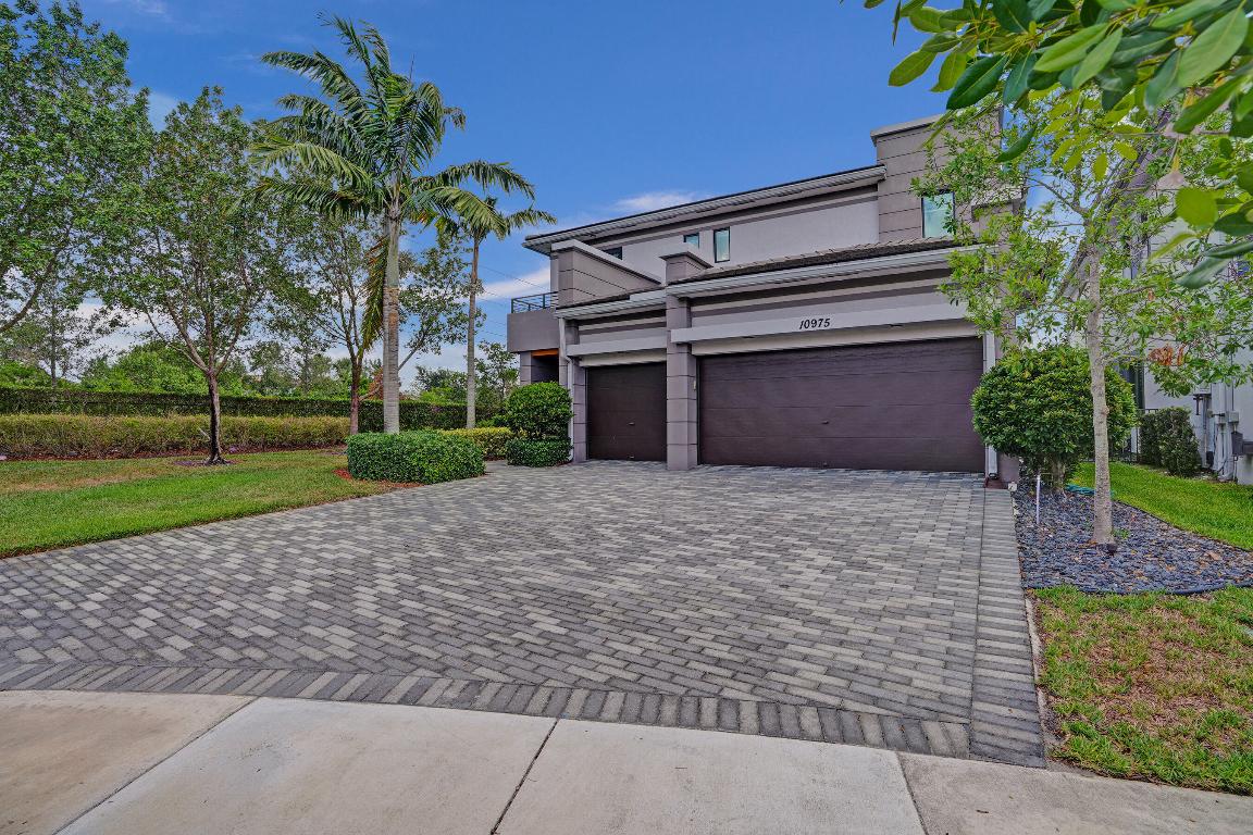 TRIPLE H RANCH PLAT - Residential