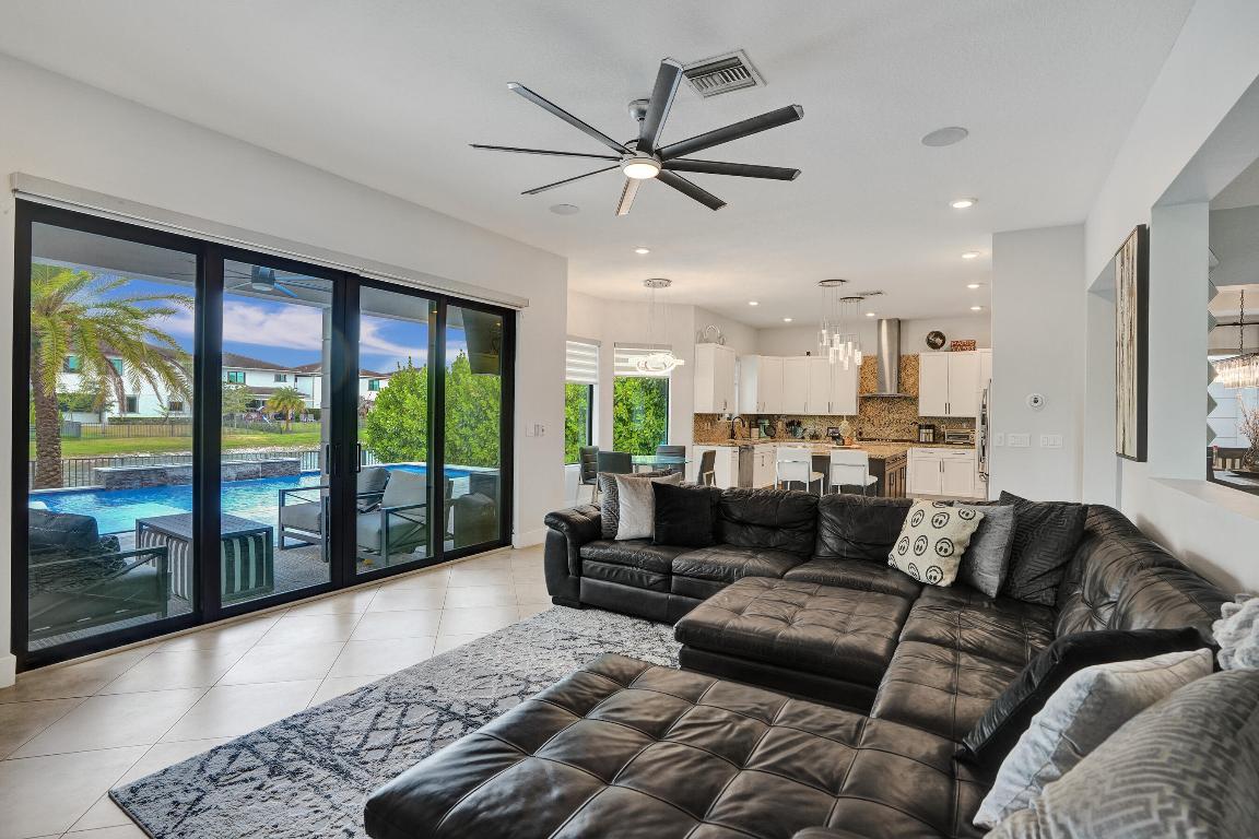 TRIPLE H RANCH PLAT - Residential