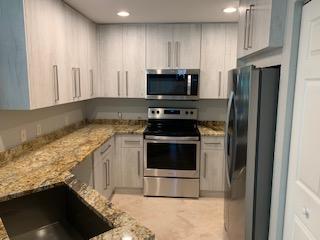 FLAGLER POINTE CONDO - Residential Lease