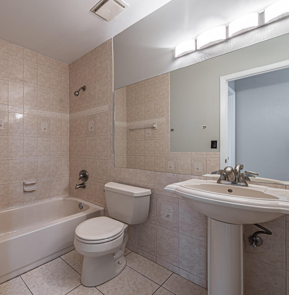 RAINBERRY LAKE PH IV-A - Residential