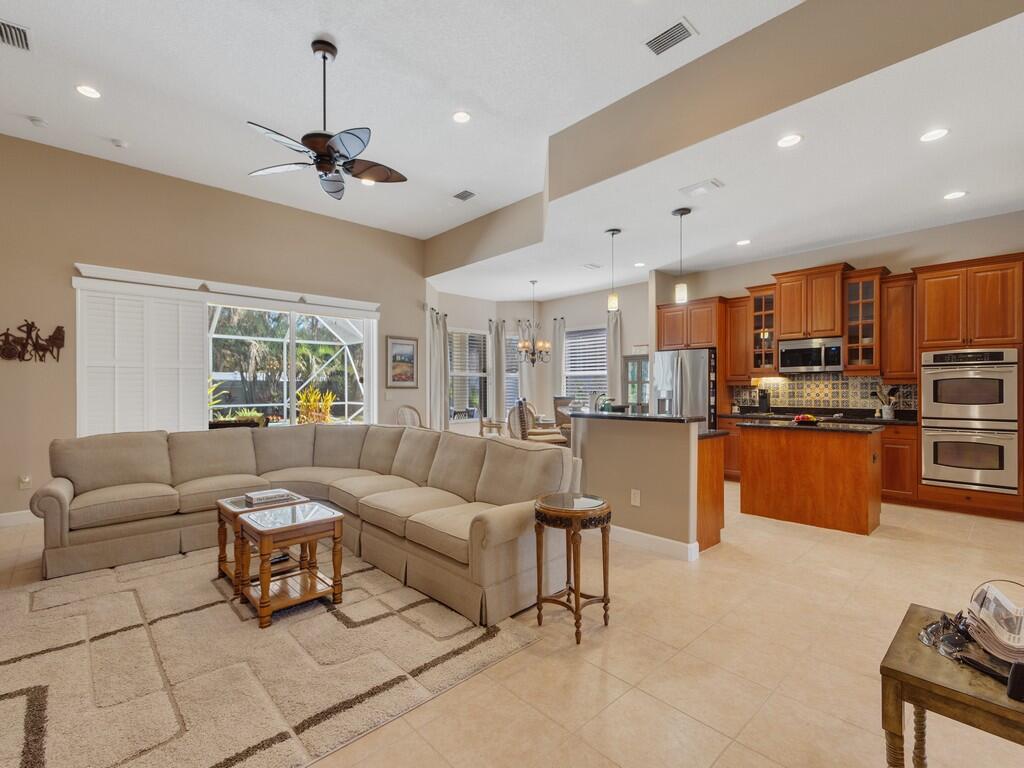 OLD SAVANNAH SUB - Residential