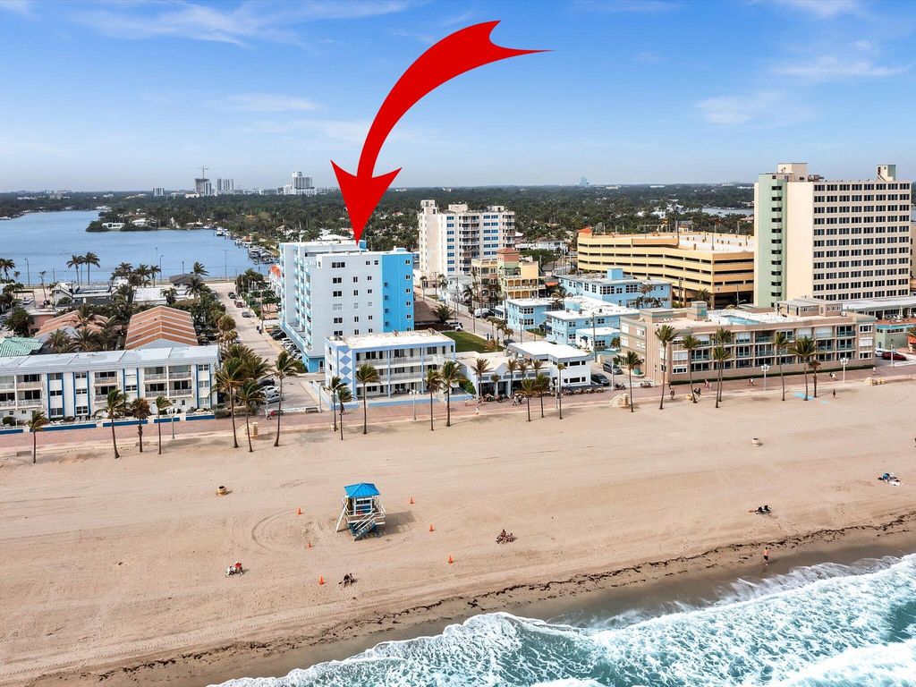 Photo of 320 S Surf Road #205, Hollywood, FL 33019 (MLS # B26021993)