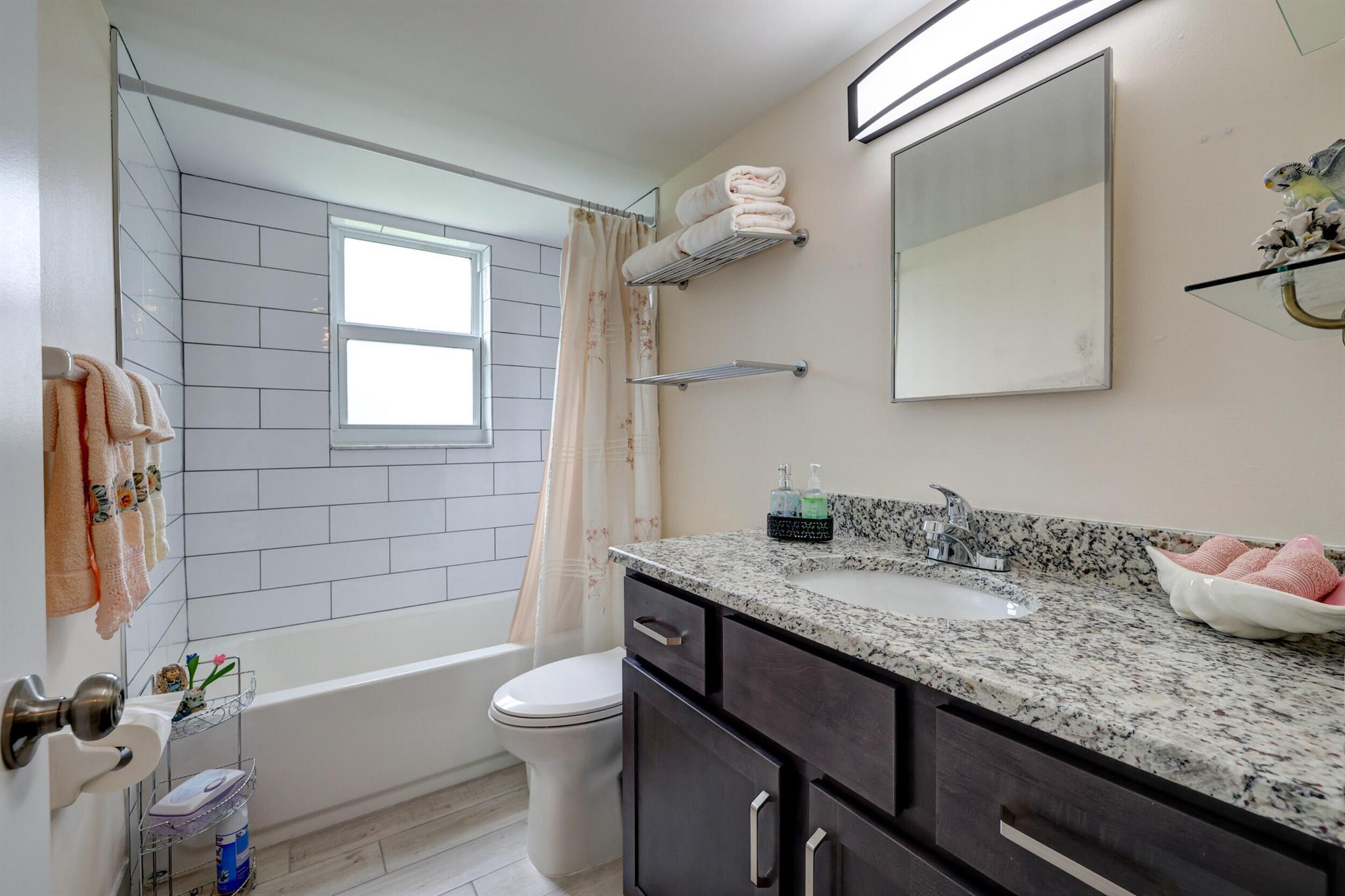 PALM CITY AMENDED PLAT OF - Commercial Sale