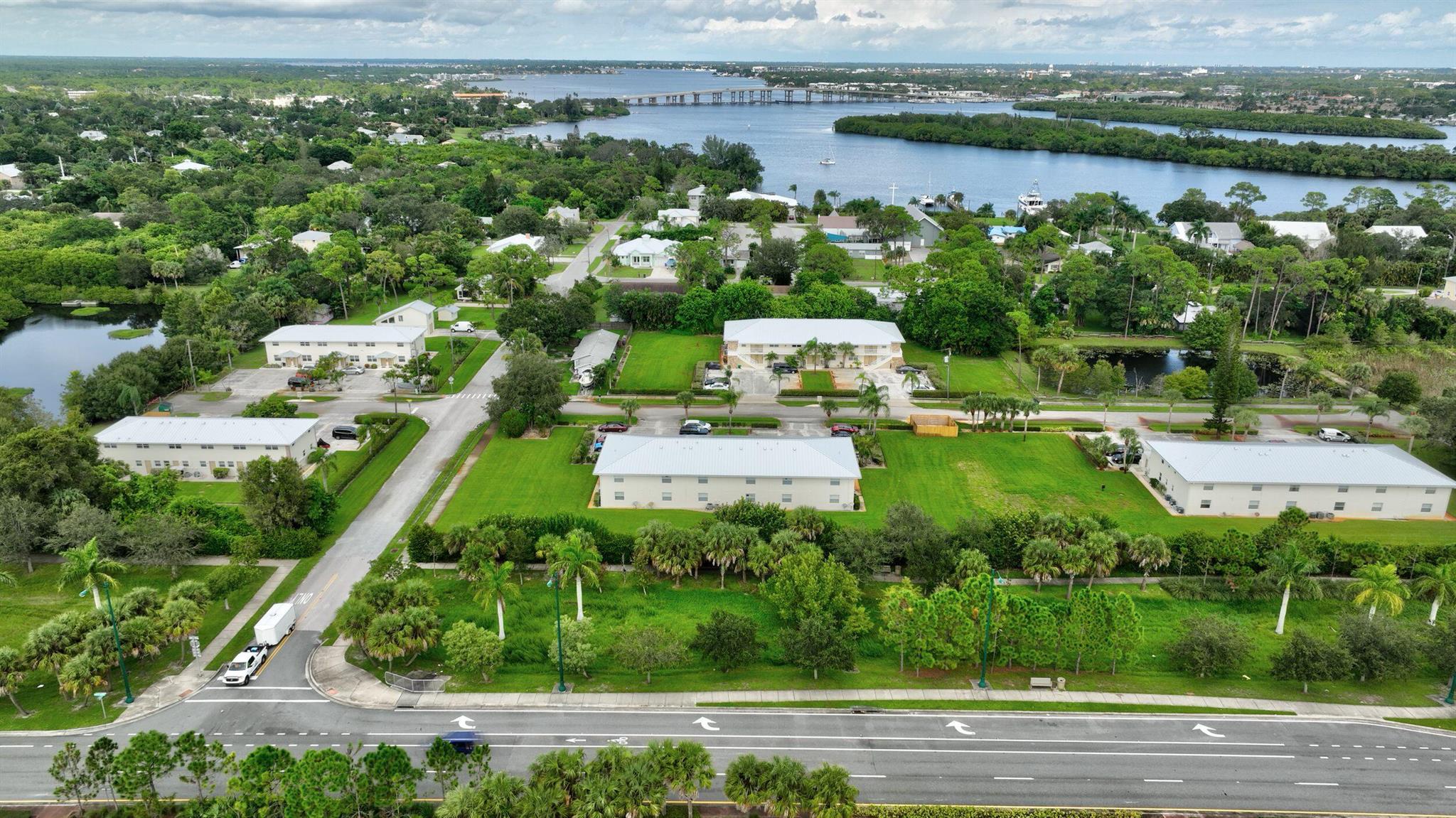 PALM CITY AMENDED PLAT OF - Commercial Sale