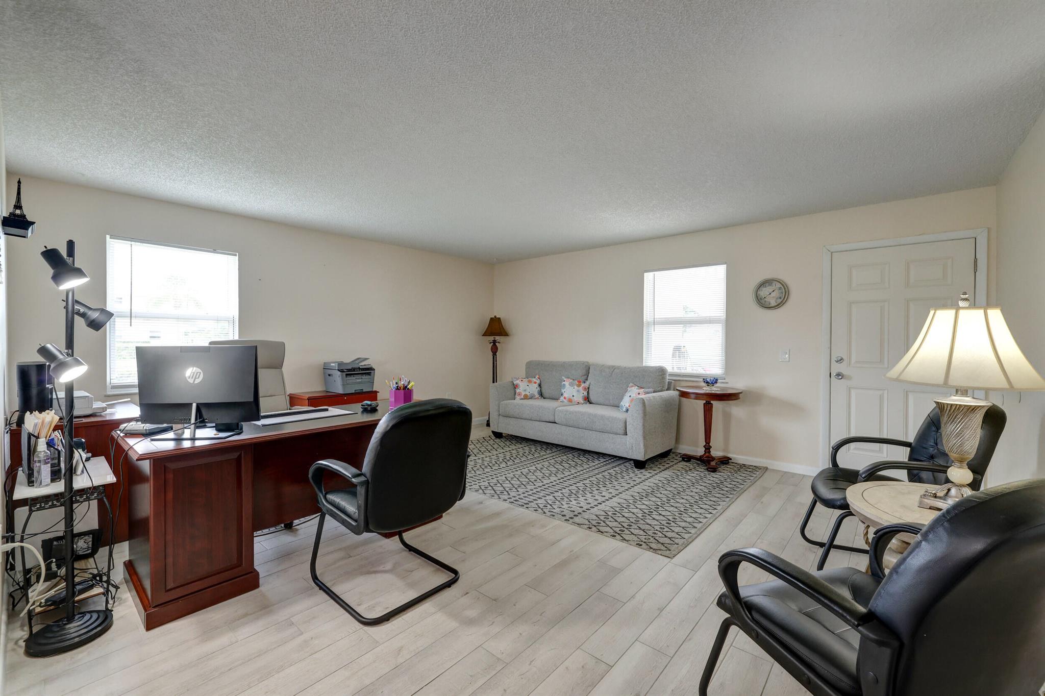 PALM CITY AMENDED PLAT OF - Commercial Sale