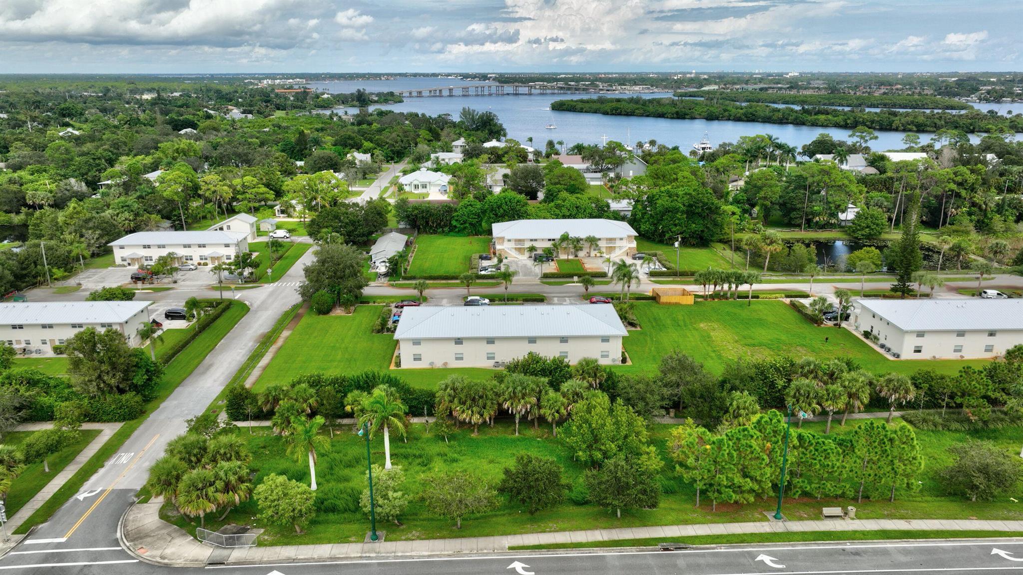 PALM CITY AMENDED PLAT OF - Commercial Sale