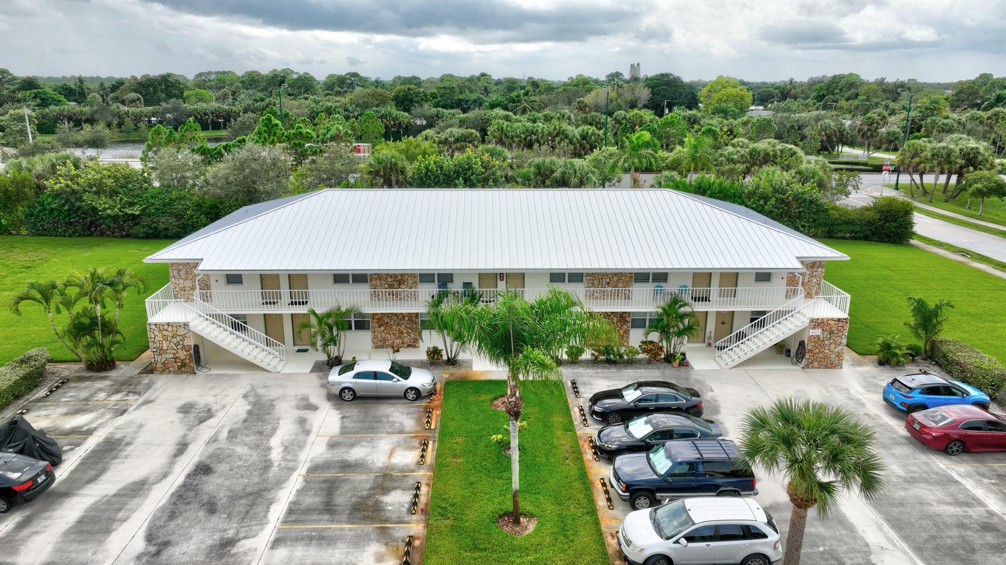 PALM CITY AMENDED PLAT OF - Commercial Sale