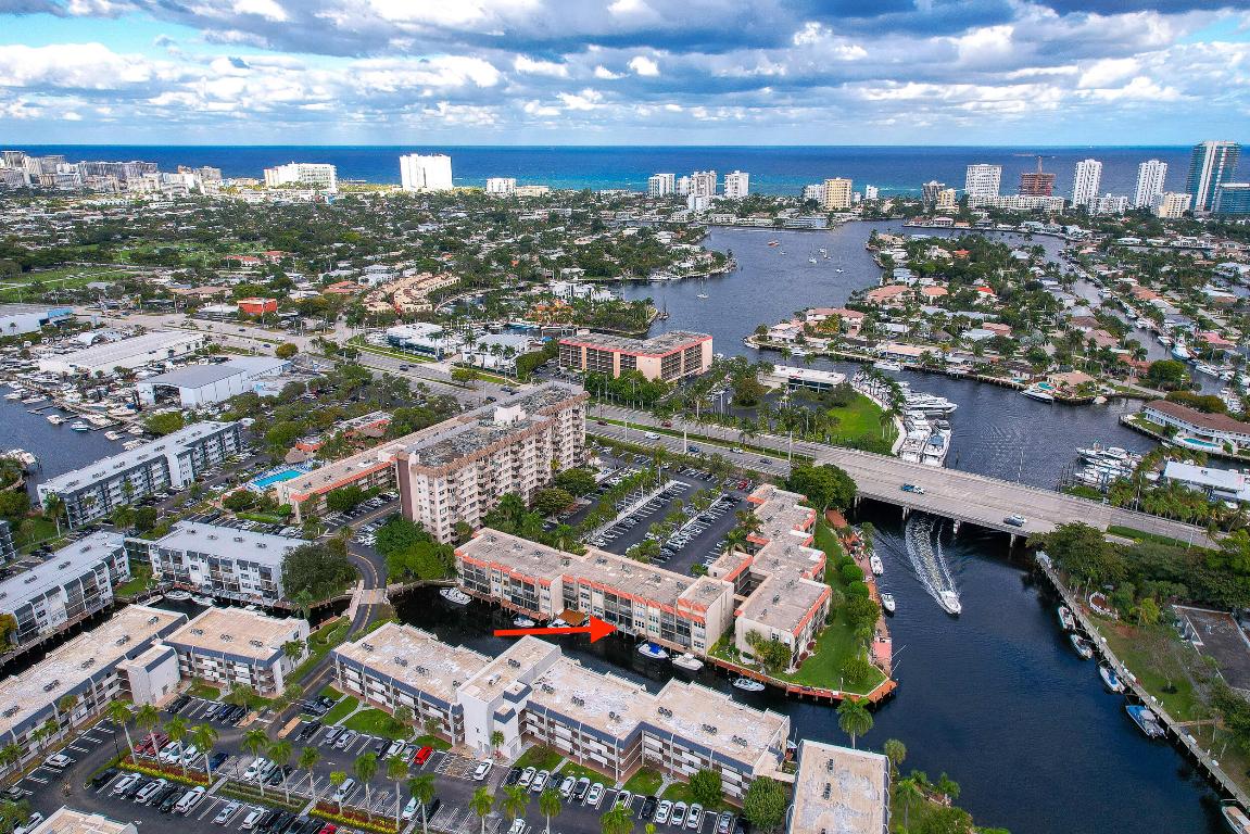 ISLAND CLUB THREE CONDO - Residential