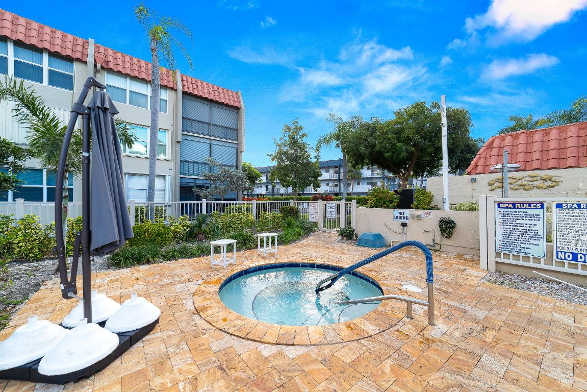 ISLAND CLUB THREE CONDO - Residential