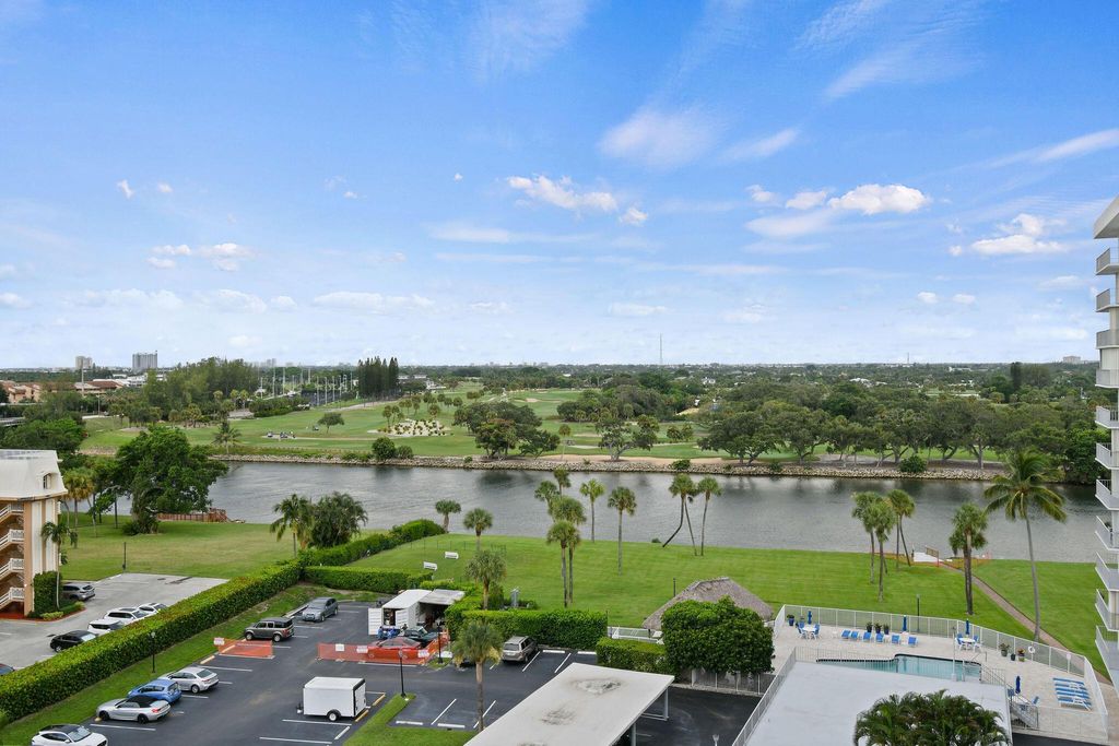 Photo of 336 Golfview Road #915, North Palm Beach, FL 33408 (MLS # R11011417)