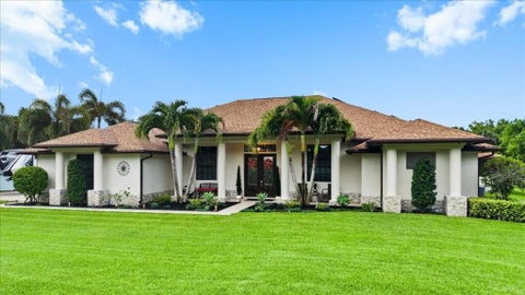 Tiny photo for 17433 Hamlin Boulevard, Loxahatchee, FL 33470 (MLS # B26054391)