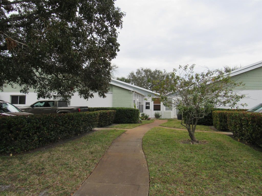 Photo of 2110 SE Edler Drive, Stuart, FL 34994 (MLS # R11053465)