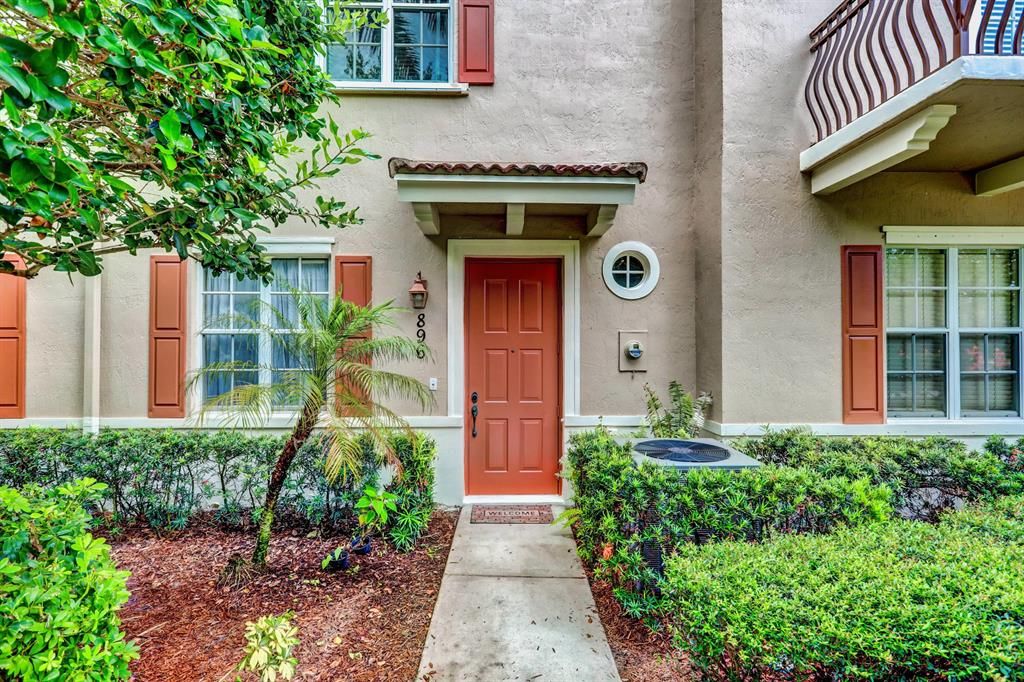 Photo of 896 University Boulevard, Jupiter, FL 33458 (MLS # R10724856)