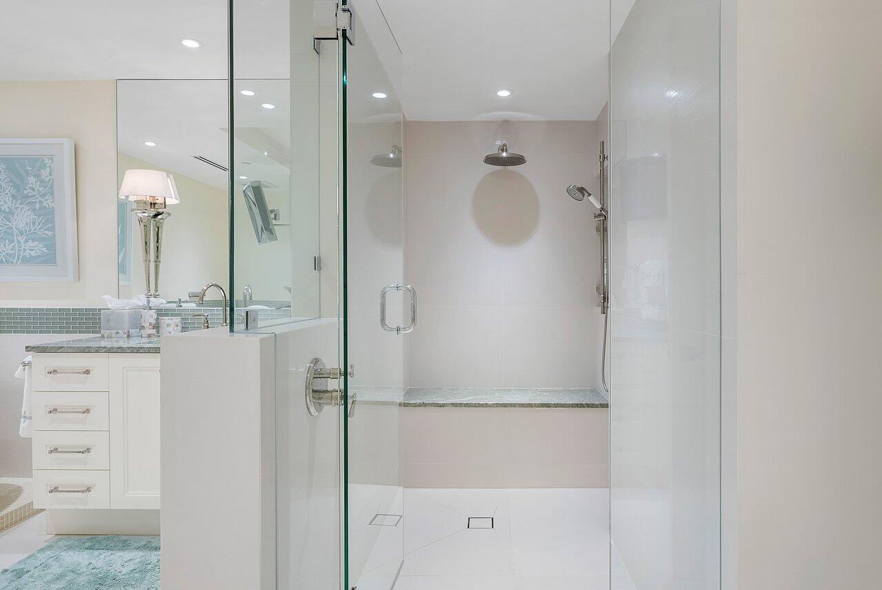 TWENTY SEVEN SEVENTY SOUTH OCEAN BLVD - Residential