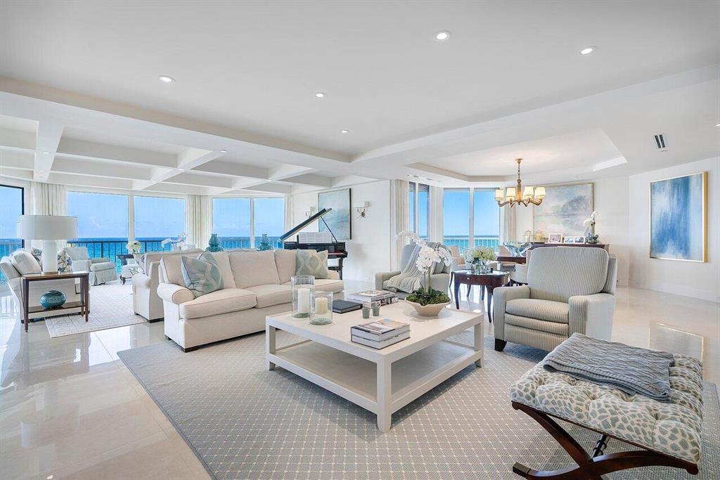 TWENTY SEVEN SEVENTY SOUTH OCEAN BLVD - Residential