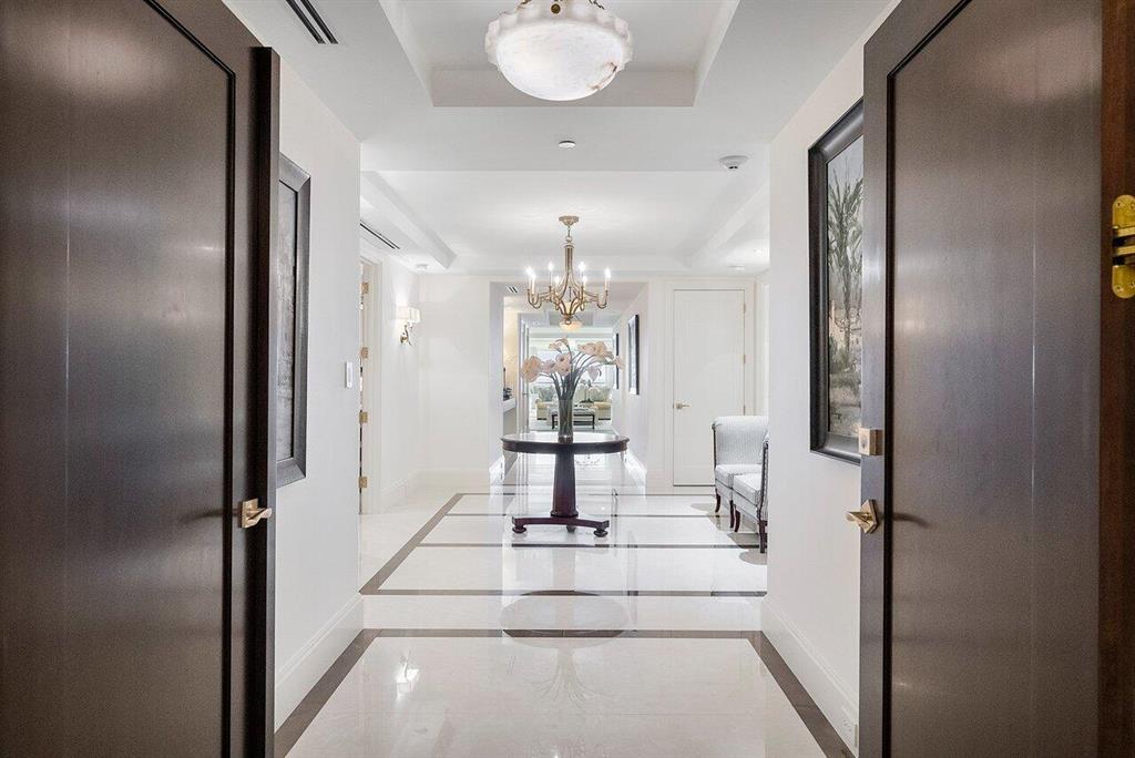 TWENTY SEVEN SEVENTY SOUTH OCEAN BLVD - Residential