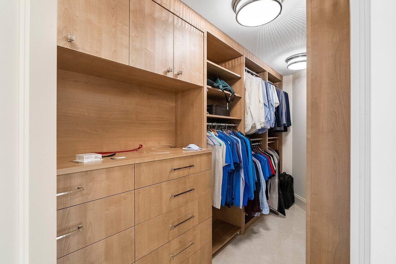 TWENTY SEVEN SEVENTY SOUTH OCEAN BLVD - Residential