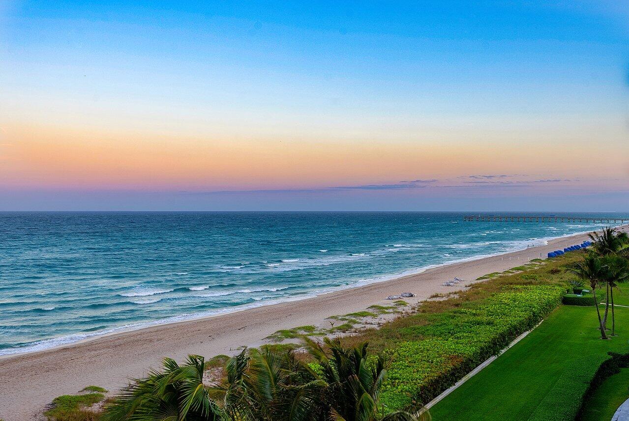 TWENTY SEVEN SEVENTY SOUTH OCEAN BLVD - Residential